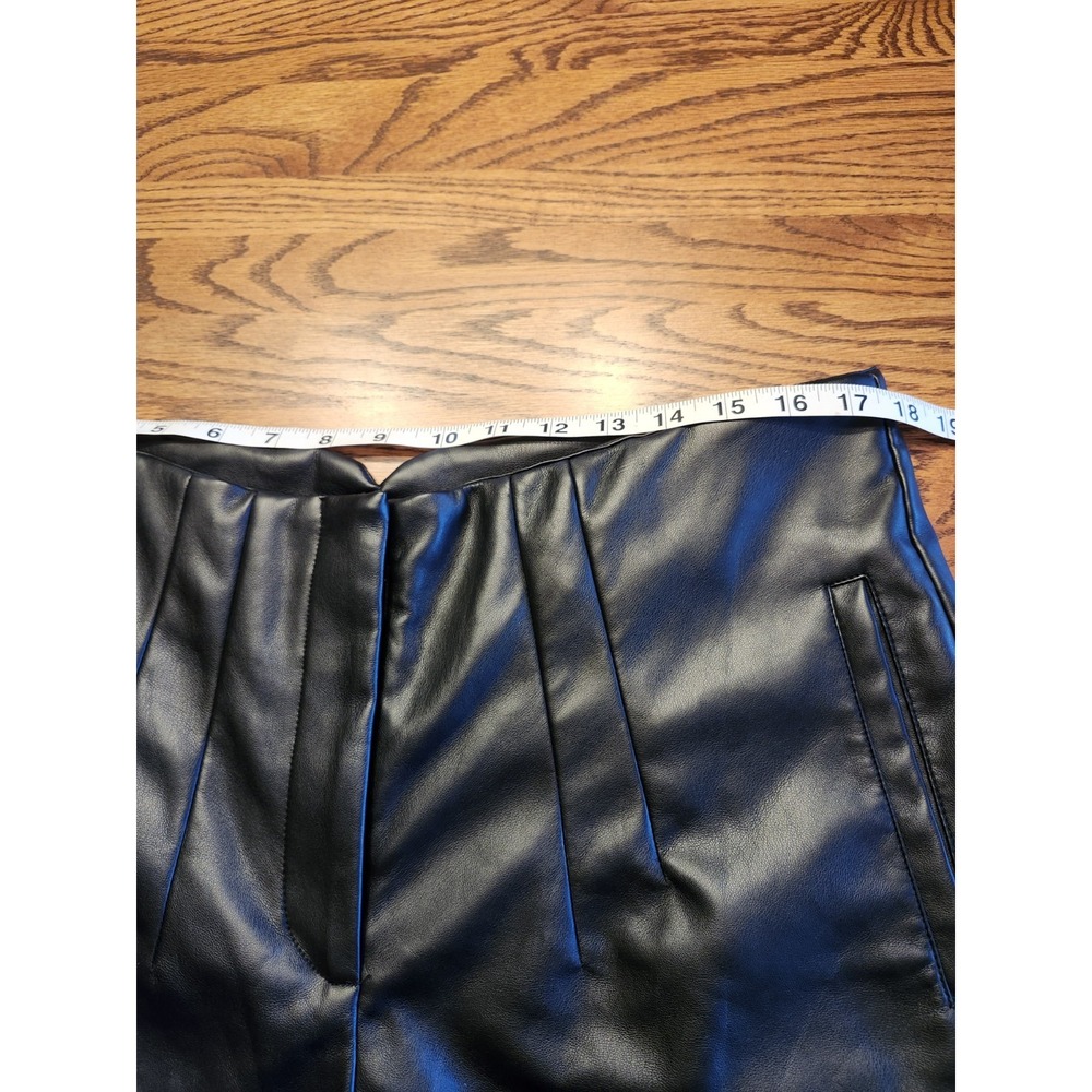 Bagatelle Collection Faux Leather Pants Womens Size XL Black Pleated Pockets - Picture 3 of 9